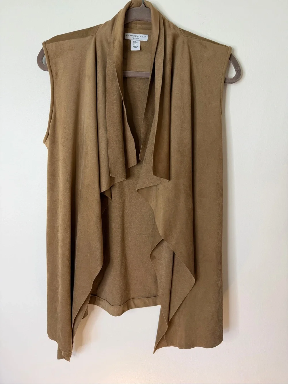 Katherine Barclay Faux-Suede Vest in Camel Brown size medium taupe Montreal